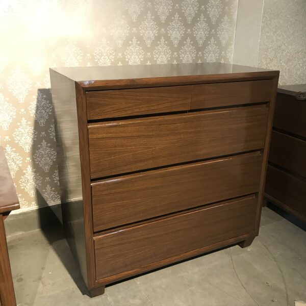 Chest of Drawer 1