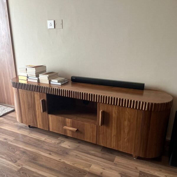 Tv Console 4